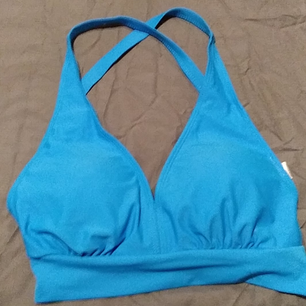 Swimsuit - Picture 2 of 4